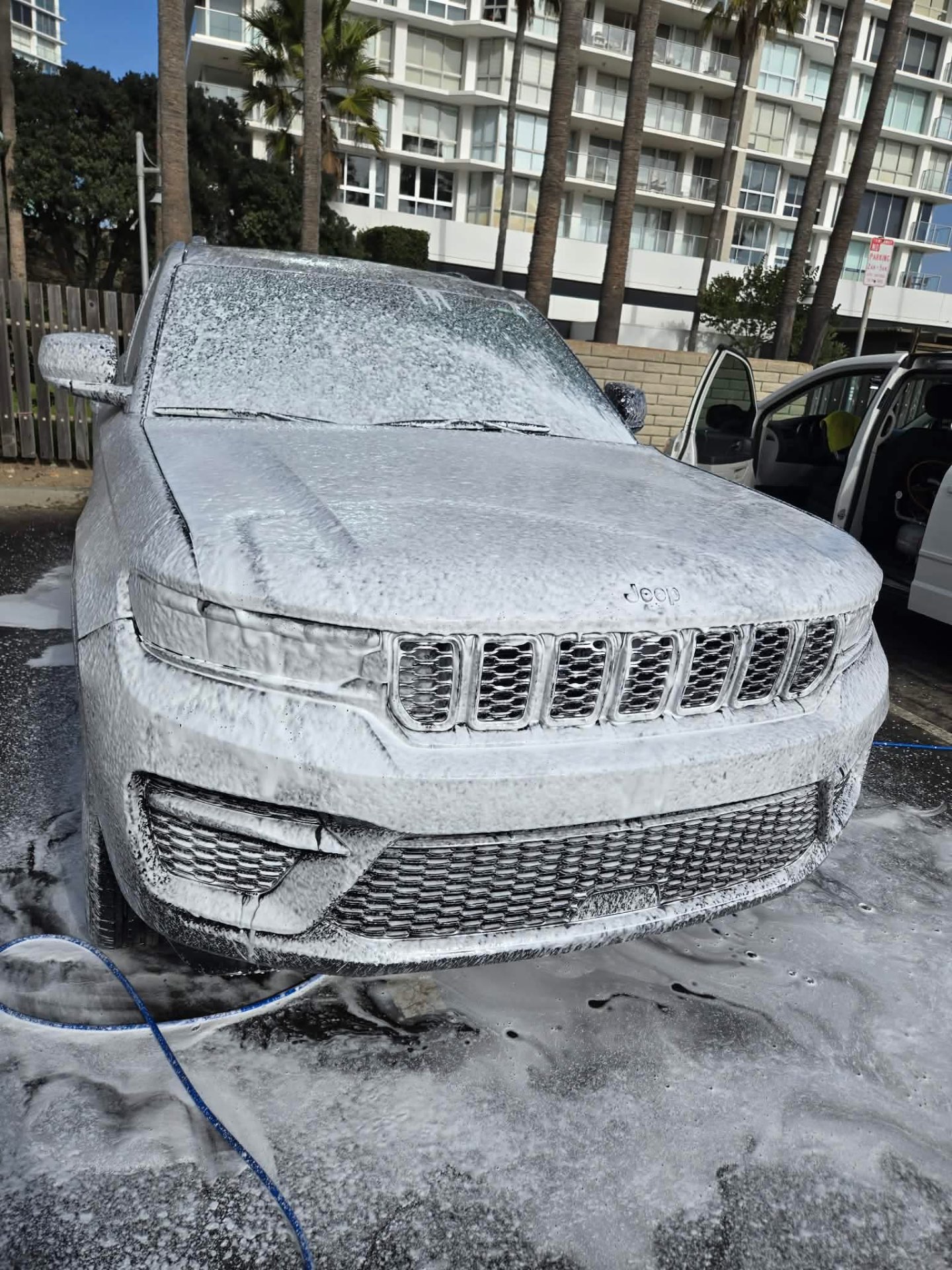 Mobile foam wash at customer driveway
